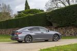 Lexus ES300h F-Sport 2019 года (AU)